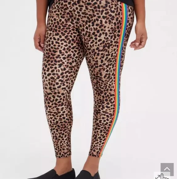 Women's Torrid 2 Cheetah Rainbow Full Length Signature Waist Liquid Legging - Picture 1 of 5